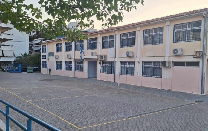 Καισαριανή: Χωρίς τηλέφωνο & διαδίκτυο τρία σχολεία της πόλης