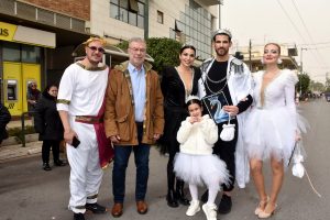 Ο Δήμαρχος Μοσχάτου Ταύρου με τον Ετεοκλή Παύλου κα την Ελένη Χατζίδου