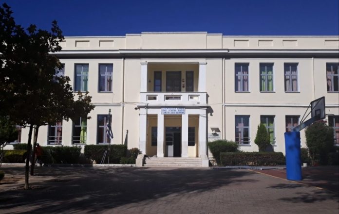 Καισαριανή: Παρέμβαση συλλόγων για τη σχολική στέγη στον υπουργό Εσωτερικών