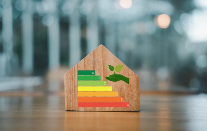 ΥΠΕΝ: Παρατάσεις στα ενεργειακά προγράμματα του Ταμείου Ανάκαμψης και Ανθεκτικότητας