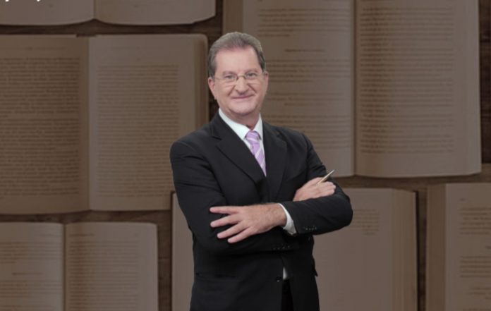 O Κώστας Μαρδάς στο Ανοιχτό Πανεπιστήμιο Ηλιούπολης