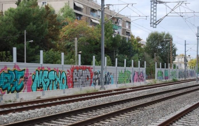 Hχοπετάσματα στον Ταύρο: Το θέμα φέρνει στη Βουλή ο Χρηστίδης