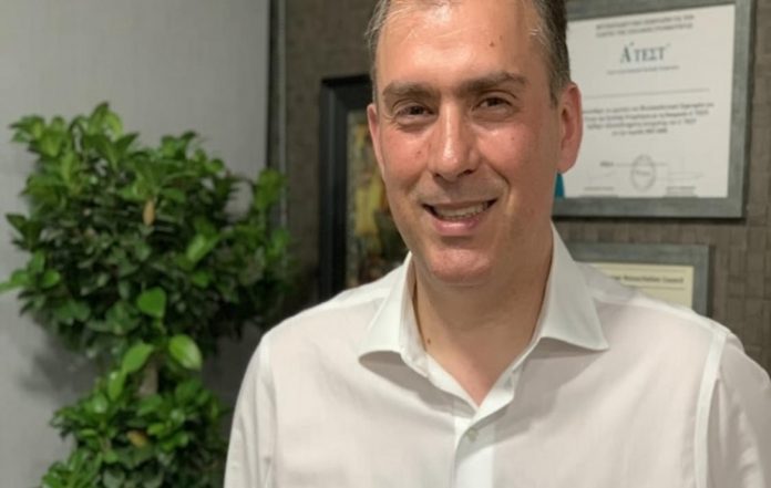 Νικόλαος Τσιλίφης για Παγκόσμια Ημέρα της Γυναίκας