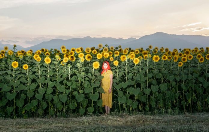 «Μαζί, Ορατές»: Η γυναικεία παρουσία μέσα από τον φωτογραφικό φακό στο ΚΠΙΣΝ